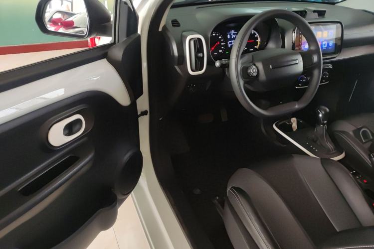 Used Roewe Clever 2022 311km QiQi BoBo Edition
