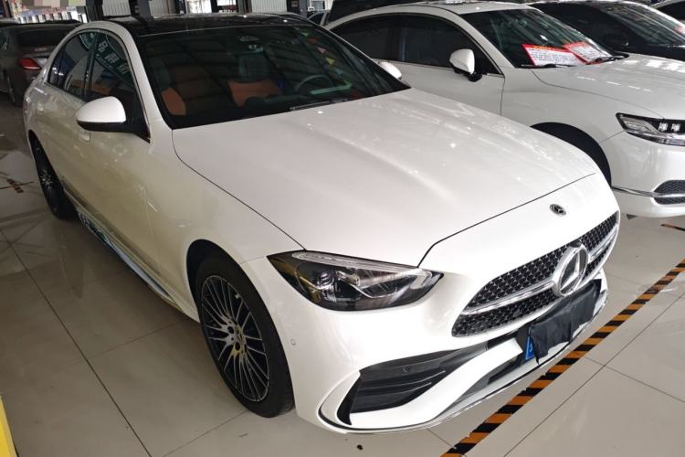 Used Mercedes-Benz C-Class 2023 Restyled C 260 L Sport Edition Front Right 45 Deg