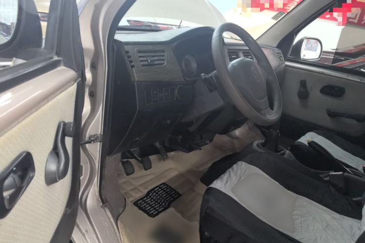 Used Jinbei Hiace X30 2020 1.5L Super-Comfortable Version China VI Standard SWC15M Driver Seat