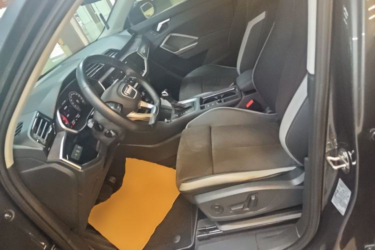 Used Audi Q3 2023 35 TFSI Fashion Dynamic Model (1.5T)