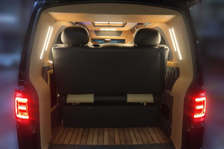 Used Volkswagen Caravelle 