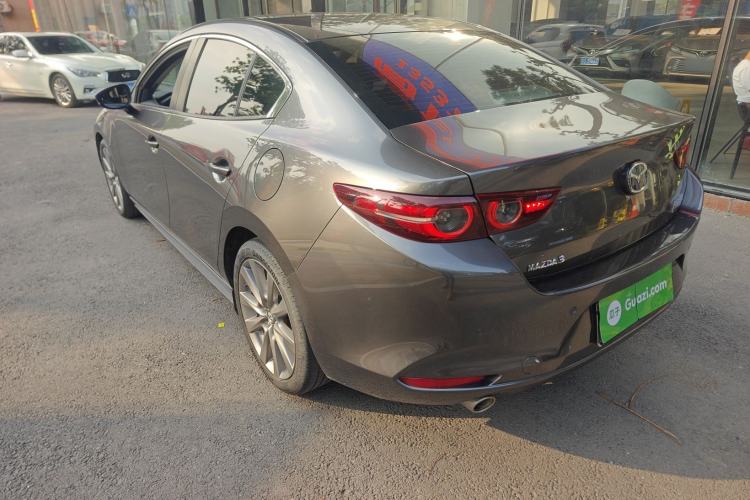Used Mazda 3 Axela 2021 2.0L Automatic Zhiyao Edition
