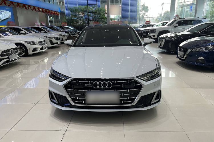 Used Audi A7L 2024 45TFSI quattro S-line Visionary Edition Flow Crystal Package
