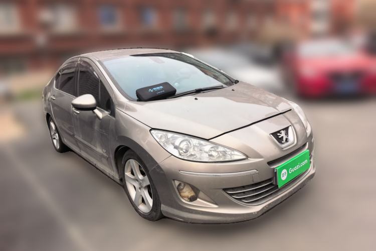 Used Peugeot 408 2011 2.0L Manual Comfort Edition

