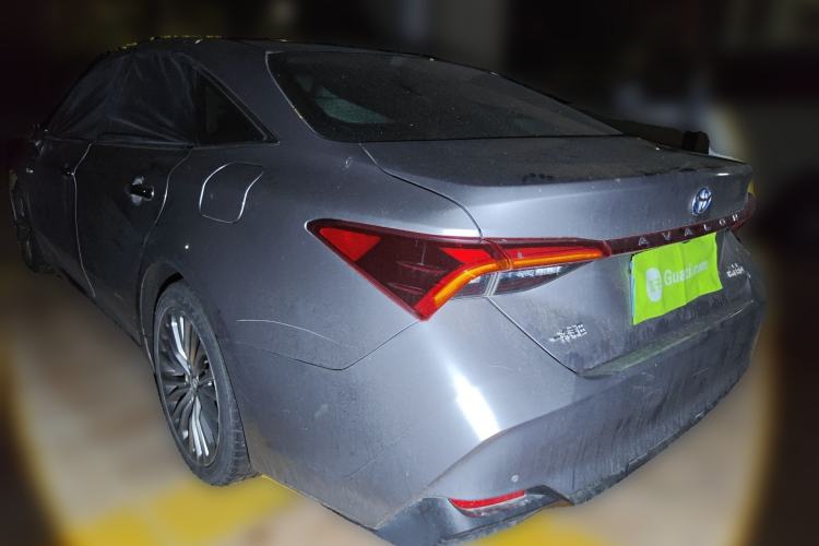 Used Toyota Avalon 2019 Dual-Engine 2.5L XLE Prestige Version China VI Standard
