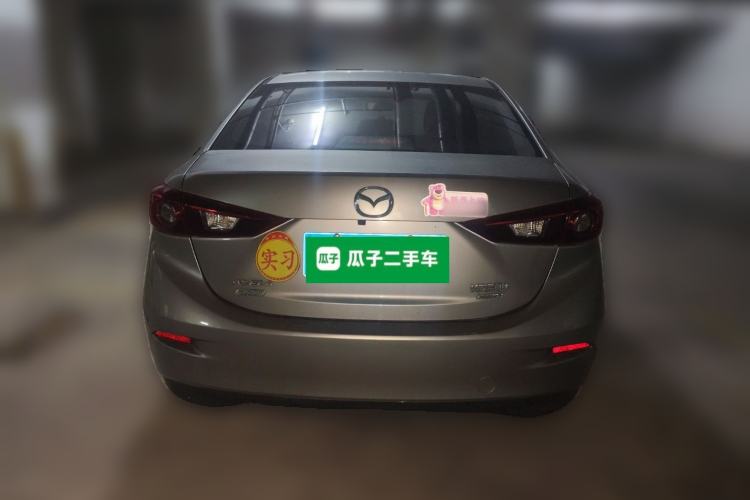 Used Mazda 3 Axela 2016 Sedan 1.5L Automatic Comfort Model
