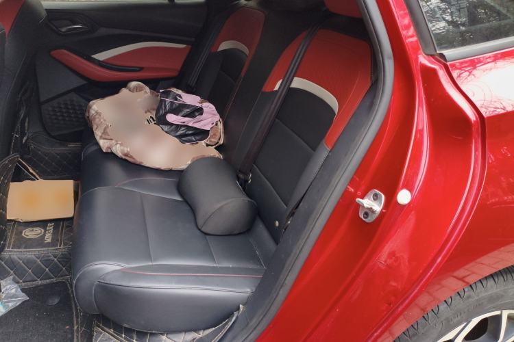 Used MG 5 2021 180 DVVT CVT Youth Luxury Edition
