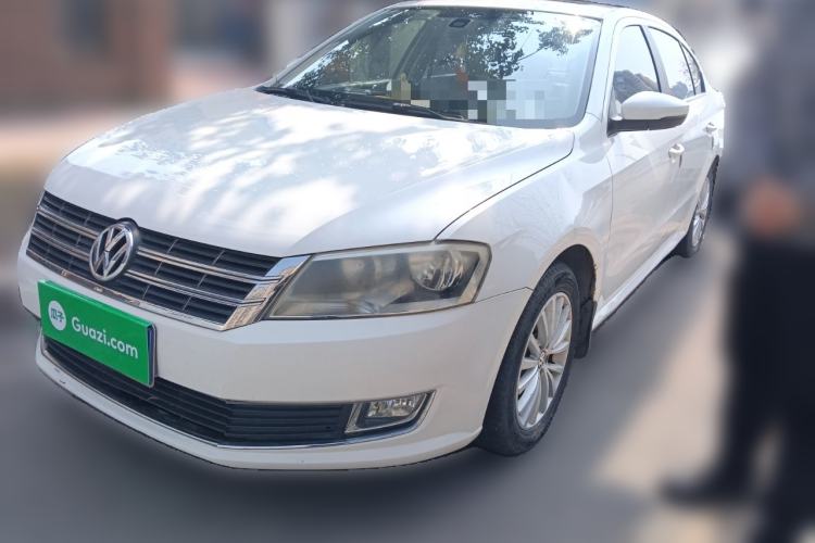 Used Volkswagen Lavida 2013 Revised Version 1.6L Automatic Luxury Edition