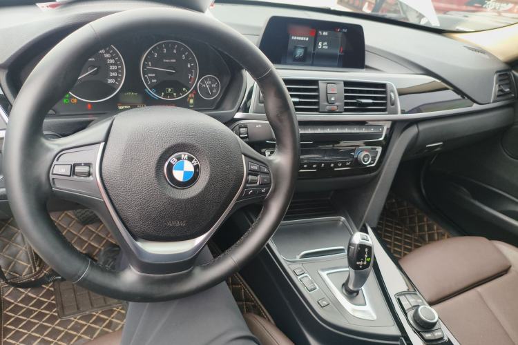 Used BMW 3 Series 2018 320Li Fashion Model
