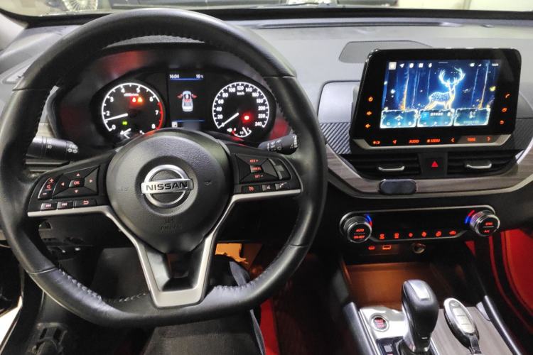 Used Nissan Teana 2021 2.0L XL Comfort Edition Center Console