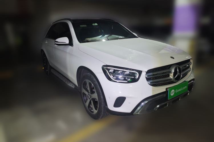 Used Mercedes-Benz GLC 2022 Refreshed GLC 260 L 4MATIC Dynamic Edition Front Right 45 Deg