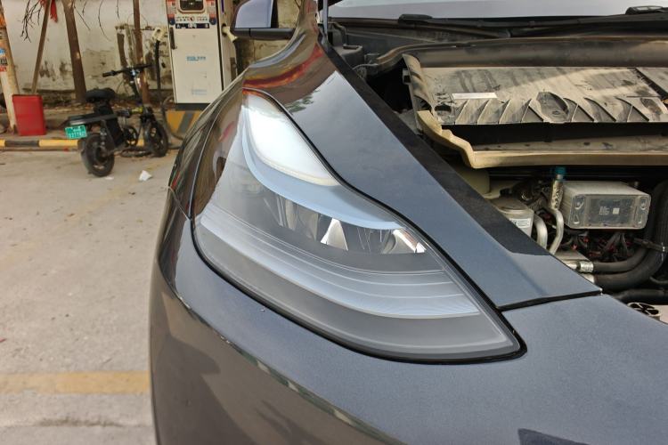 Used Tesla Model Y 2024 Rear-Wheel-Drive Version
