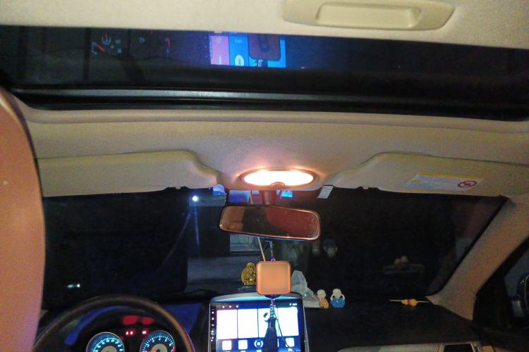 Used Buick Excelle 2013 1.5L Manual Classic Model Headliner