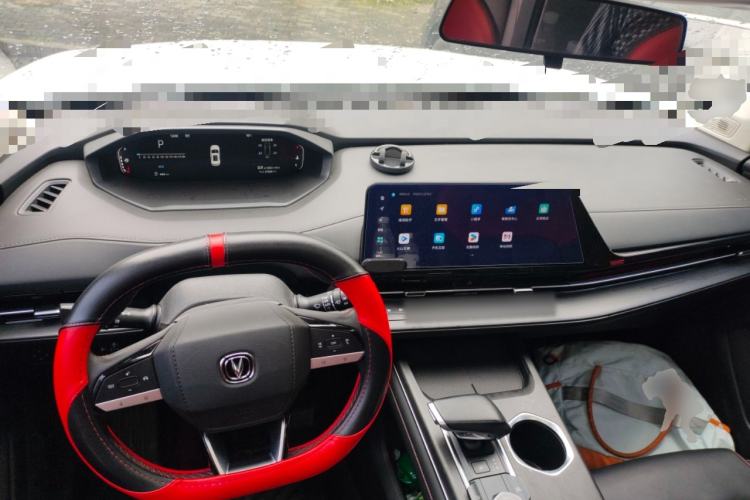 Used CHANGAN CS55PLUS 2022 2nd Generation 1.5T DCT Prestige Version Center Console