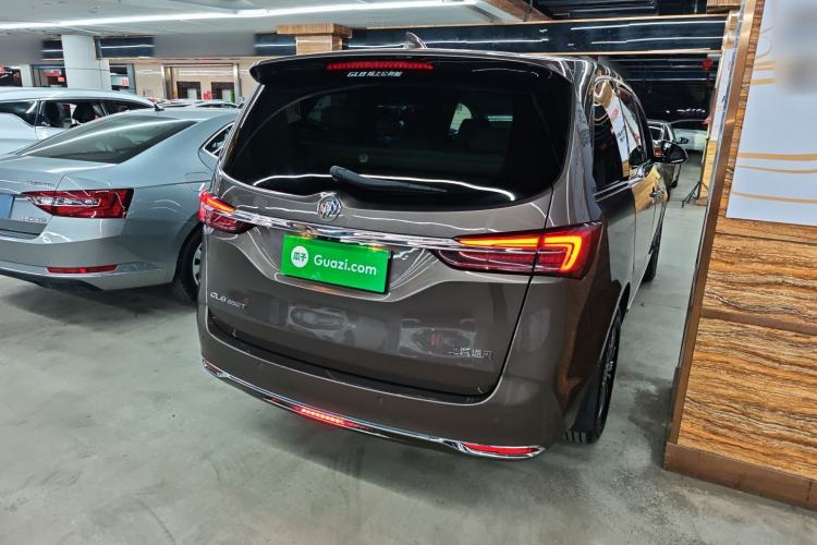 Used Buick GL8 2021 Land Cruiser Executive Class 652T Luxury Model