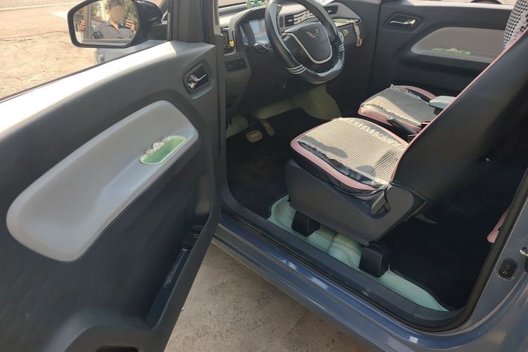 Used Wuling Hongguang MINIEV 2021 Macaron Premium Model – Lithium Iron Phosphate