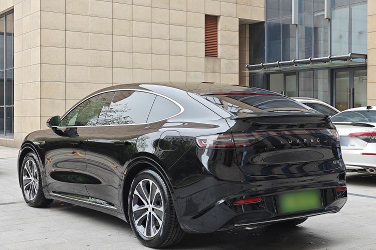 Used Hima Luxeed R7 2024 All-Electric 802 km Max Exterior 5