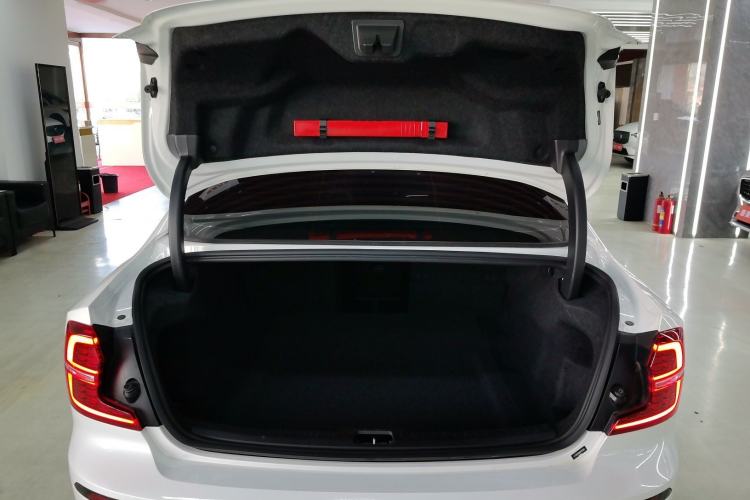 Used Volvo S60 2024 B4 Zhiyi Luxury Edition