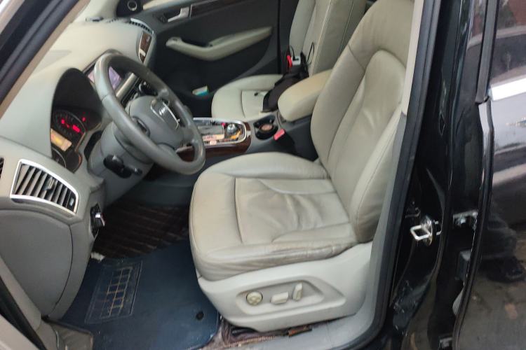 Used Audi Q5 2012 2.0TFSI Comfort Version
