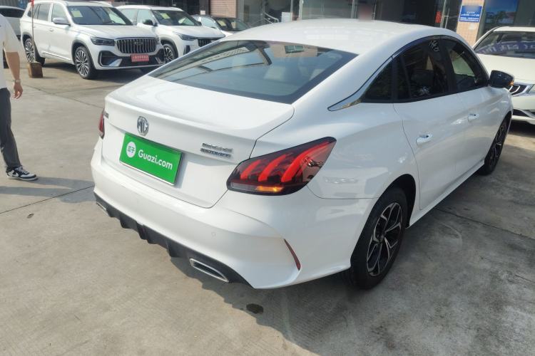 Used MG 5 2021 Revised Version 180 DVVT CVT Youth Luxury Edition
