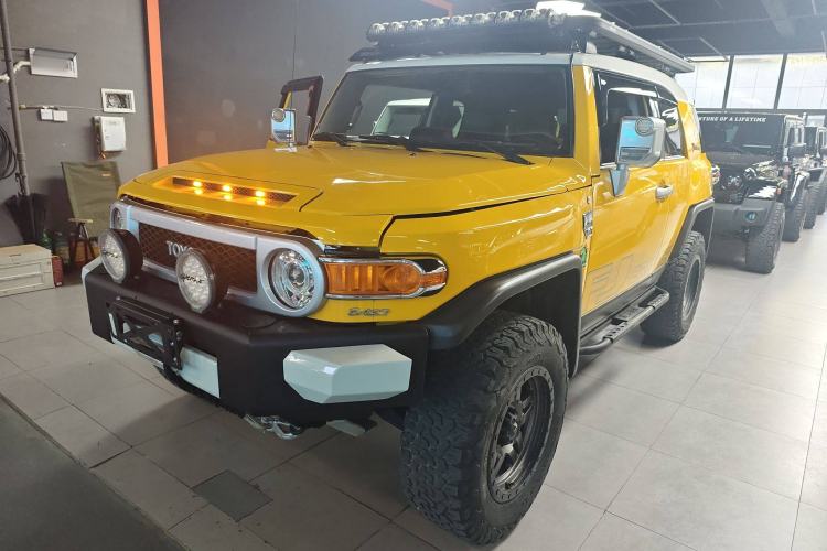 Used Toyota FJ Cruiser 2019 4.0L Middle East Version