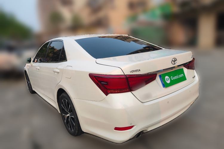 Used Toyota Crown 2018 2.0T Fashion Edition
