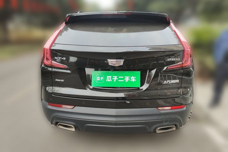 Used Cadillac XT4 2018 28T 4x4 Platinum Edition