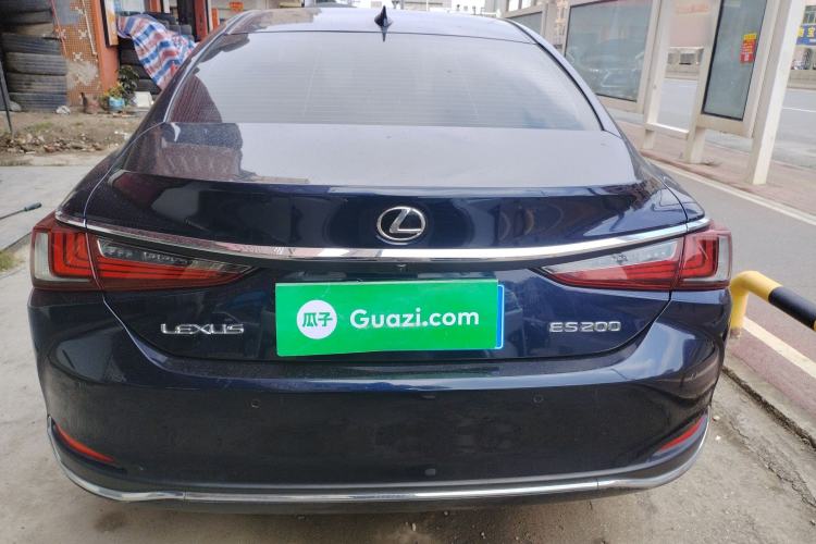 Used Lexus ES 2021 200 Excellence Edition
