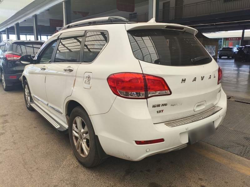 Used Haval H6 2016 Upgraded Model 1.5T Automatic Two-Wheel Drive Elite Version — 4
