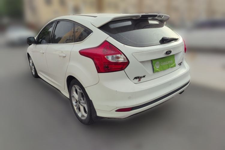 Used Ford Focus 2012 Hatchback 2.0L Automatic Luxury Sport Model