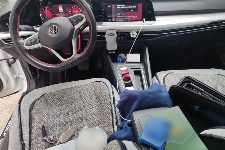 Used Volkswagen Golf 2021 280TSI DSG Pro Center Console