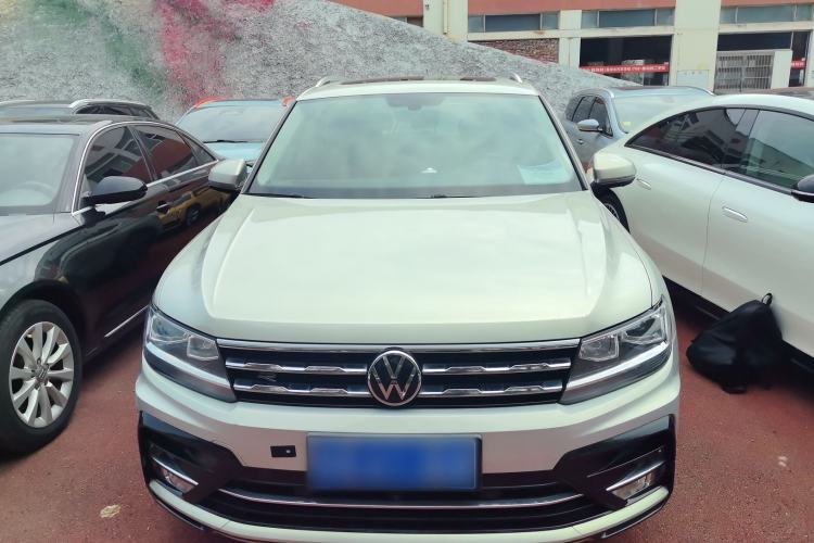 Used Volkswagen Tiguan L 2021 330TSI Automatic Two-Wheel Drive R-Line Enhanced Edition Front