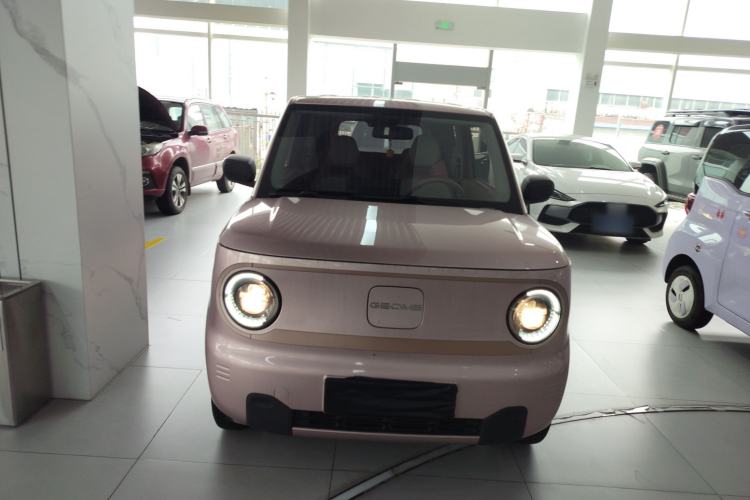 Used Geely Galaxy Panda 2024 Panda Mini 200km Dragon Edition
