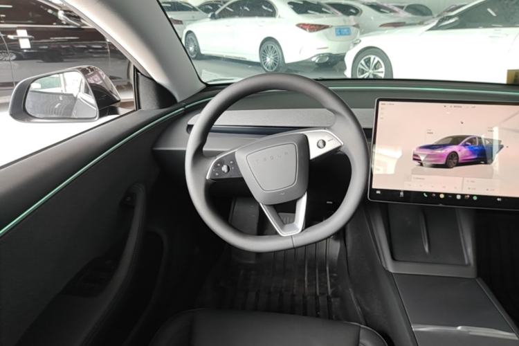 Used Tesla Model 3 2025 Rear-Wheel-Drive Version
