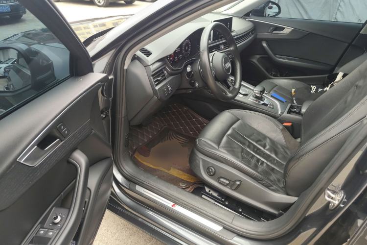 Used Audi A4L 2019 40 TFSI Fashion Version China V