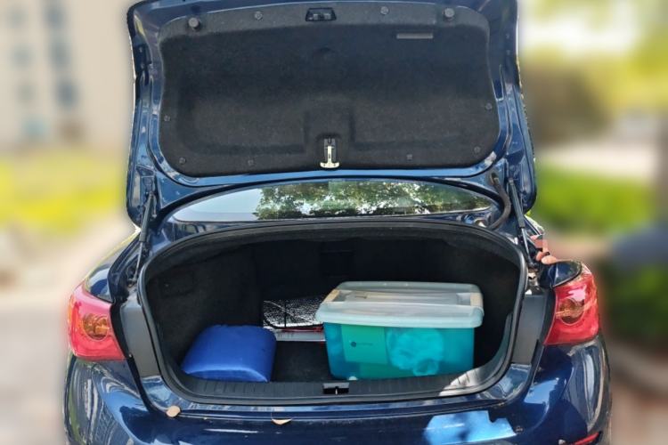 Used Infiniti Q50L 2016 2.0T Comfort Edition
