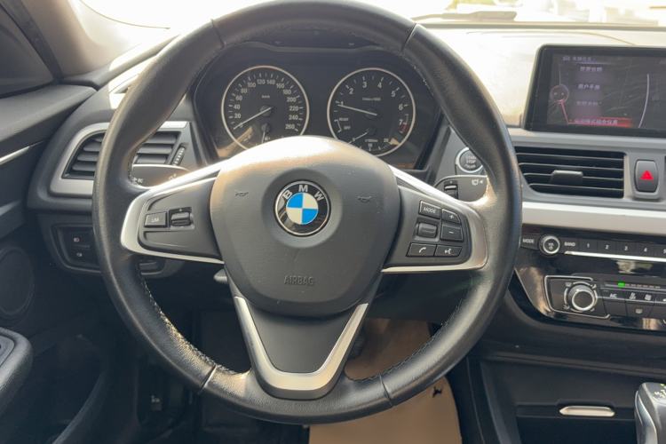 Used BMW 1 Series 2017 118i Fashion Model
