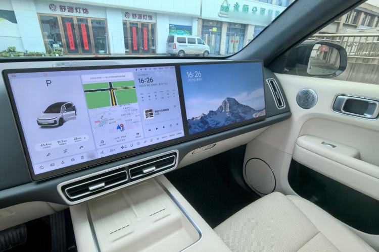 Used Li Auto L6 2024 Pro Model
