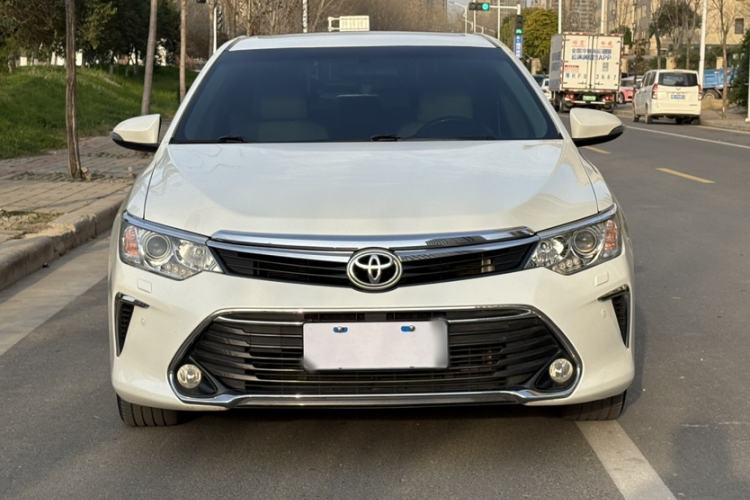 Used Toyota Camry 2016 2.5G 10th Anniversary Deluxe Navigation Edition