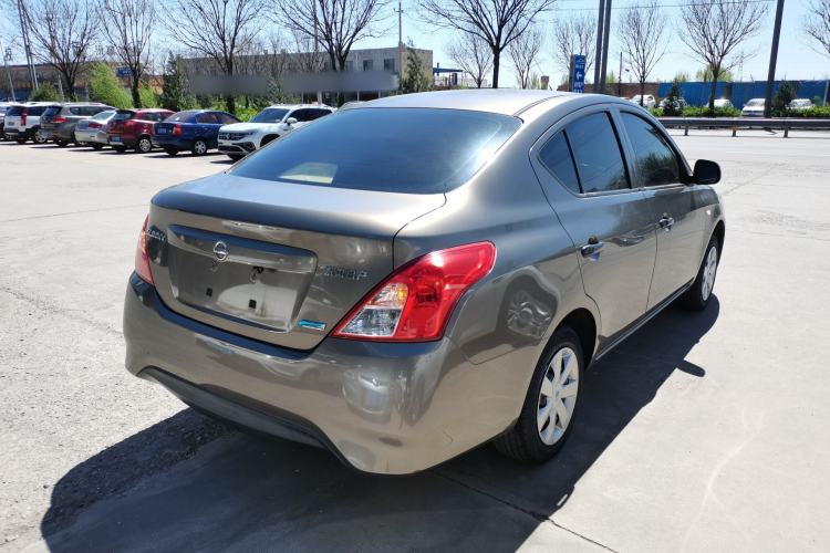 Used Nissan Sunny 2015 1.5XE Manual Comfort Edition Rear Right 45 Deg