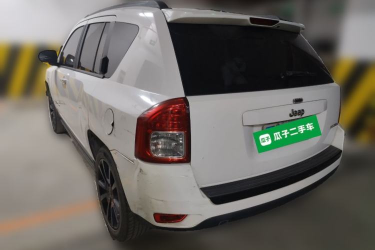 Used Jeep Compass 2013 2.4L Four-wheel Drive Black Edition with Navigation
