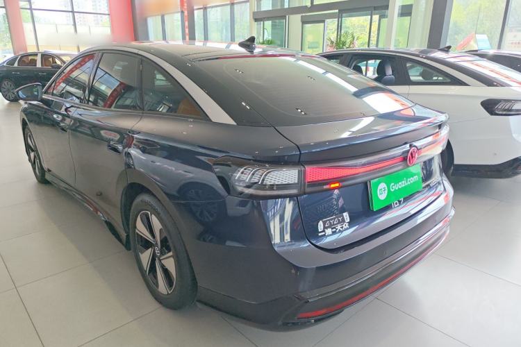 Used Volkswagen ID.7 VIZZION 2024 AIR model Rear Left 45 Deg