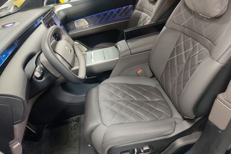 Used Nio ET9 2025 100kWh Signature Edition Left Front Seat