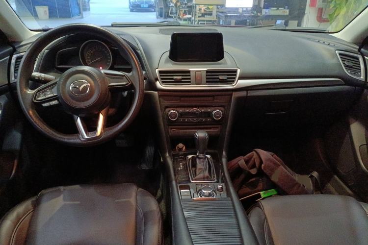 Used Mazda Mazda 3 Axela 2017 Sedan 1.5L Automatic Luxury Model Emission Standard China V
