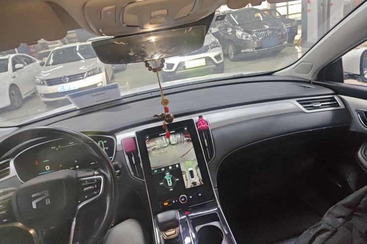 Used Rising ER6 2021 New Dynamic Edition 620km Smart Enjoyment Version Center Console