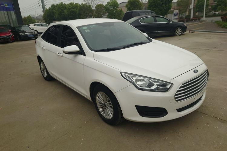 Used Ford Escort 2017 Revised Version 1.5L Automatic Comfort Edition Front Right 45 Deg