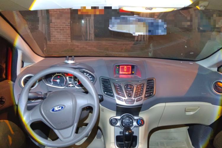 Used Ford Fiesta 2011 Hatchback 1.5L Automatic Fashion Edition
