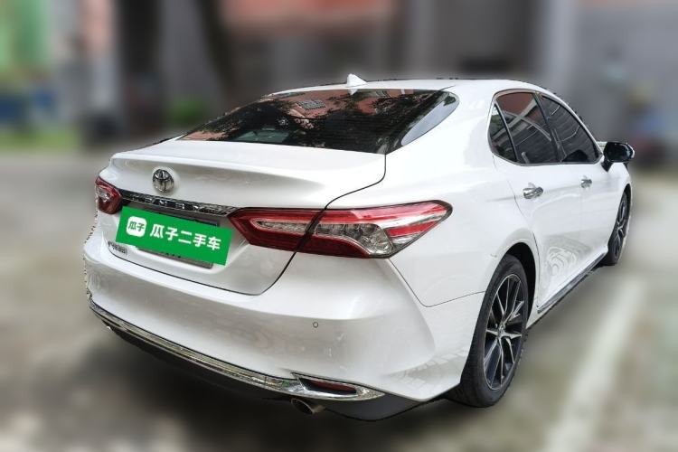 Used Toyota Camry 2023 2.0G Luxury Edition
