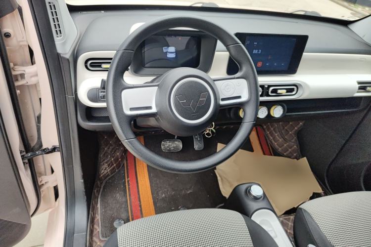 Used Wuling Hongguang MINIEV 2024 3rd Generation 215km Advanced Version Steering Wheel