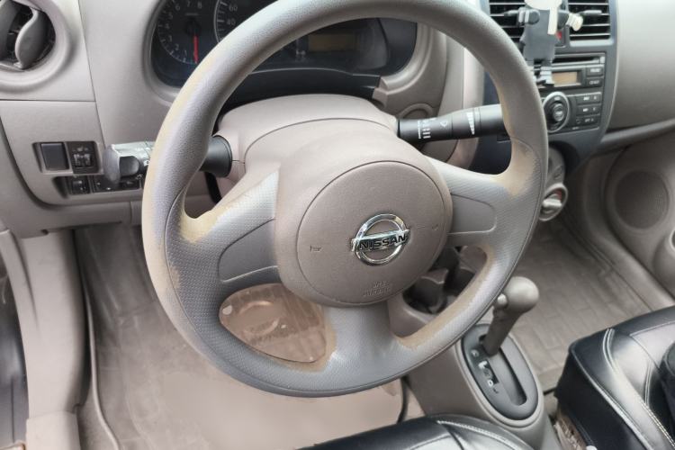 Used Nissan Sunny 2011 1.5XE CVT Comfort Edition Steering Wheel